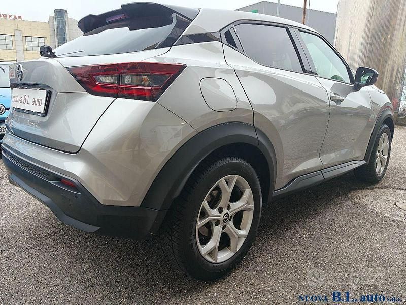 Usata Nissan Juke Enigma 114 CV (83 kW) 2021 Grigio SUV