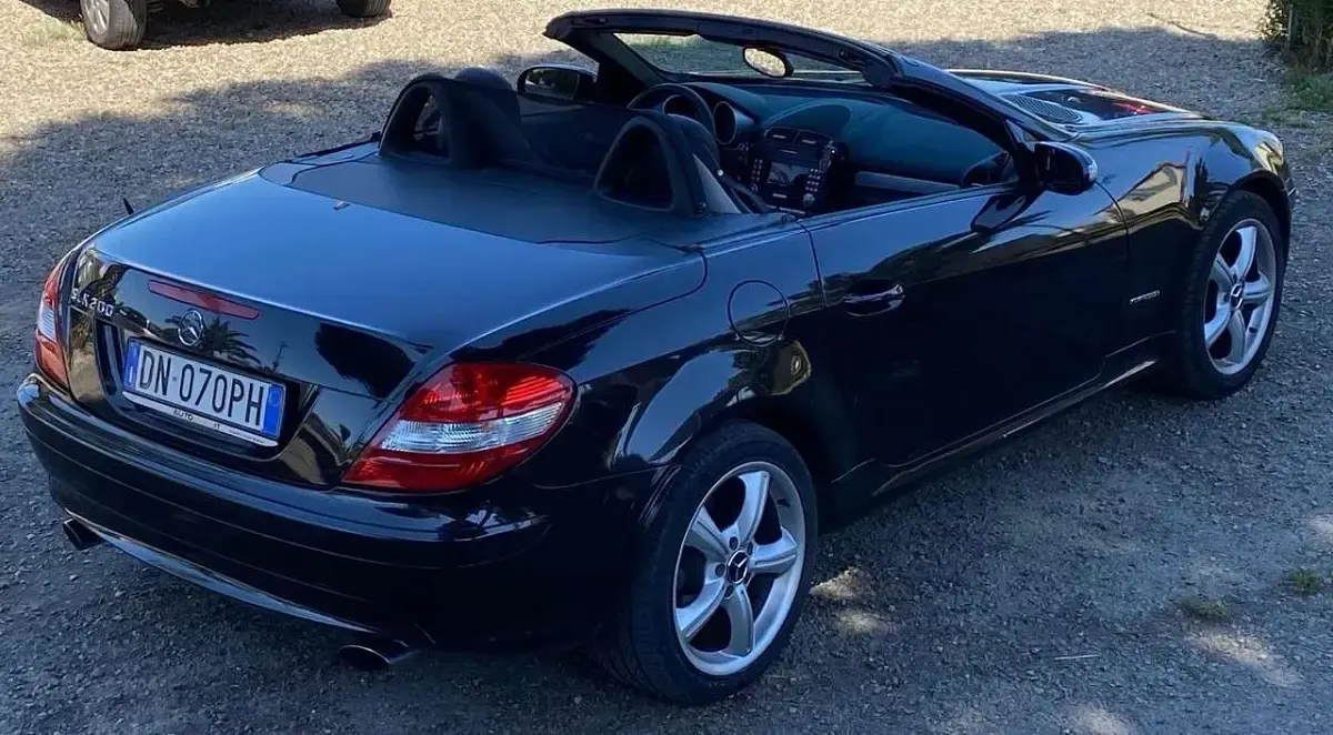 Usata Mercedes SLK200 Chrome 163 CV (119 kW) 2007 Nero Cabrio