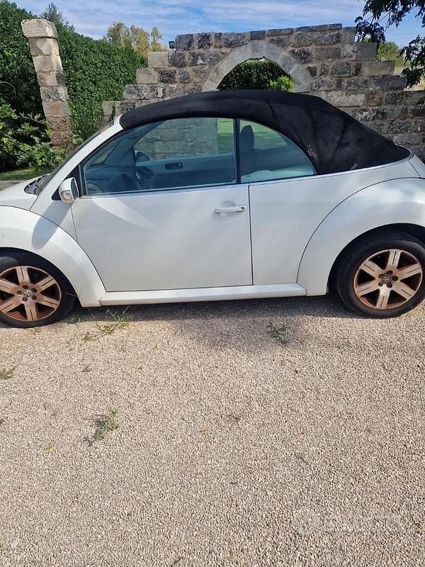 Usata VW Beetle 101 CV (74 kW) 2008 Bianco