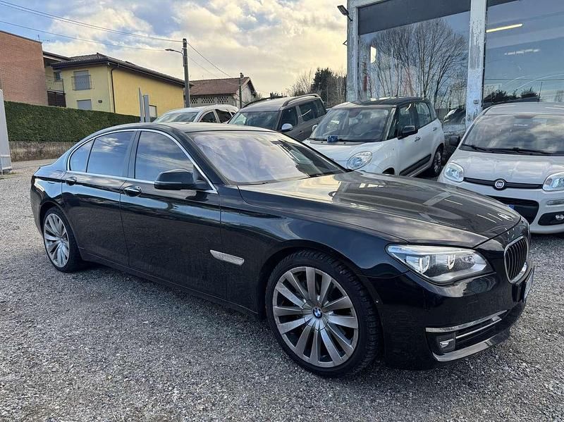 Usata BMW 740 313 CV (230 kW) 2014 Other Berlina