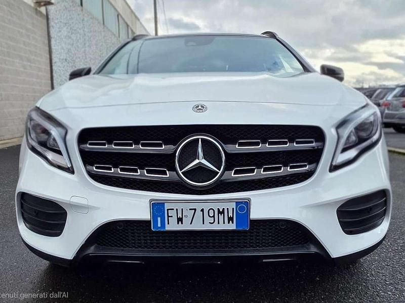 Usata Mercedes GLA200 Edition 136 CV (100 kW) 2019 Bianco SUV