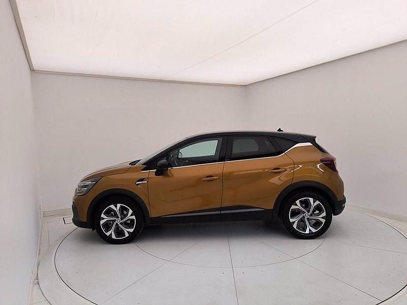 Usata Renault Captur RS Line 145 CV (106 kW) 2021 Orange atacama SUV