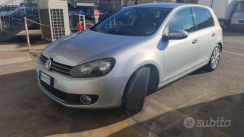 Grigio Usata 2011 VW Golf VI Highline Station wagon | 4950 € (Buon prezzo) - Immagine 1/4