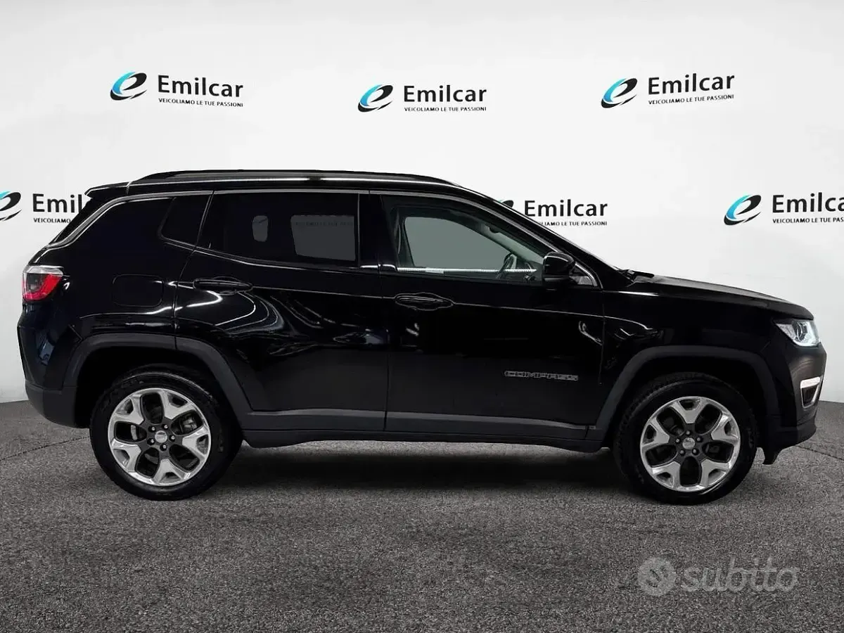 Usata Jeep Compass Longitude 140 CV (102 kW) 2018 Nero SUV