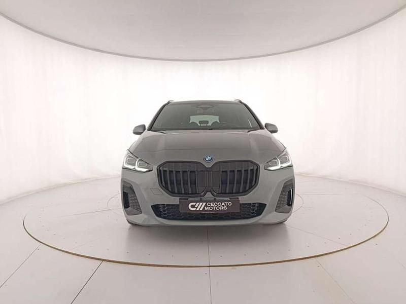 Nuova BMW 225 Active Tourer 245 CV (180 kW) 2026 Skyscraper grey metallic Monovolume
