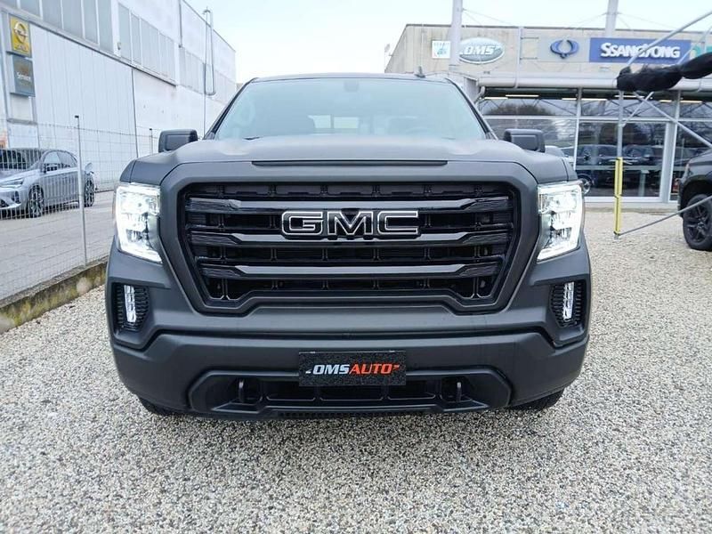 Usata GMC Sierra 281 CV (206 kW) 2023 Argento Pick-up