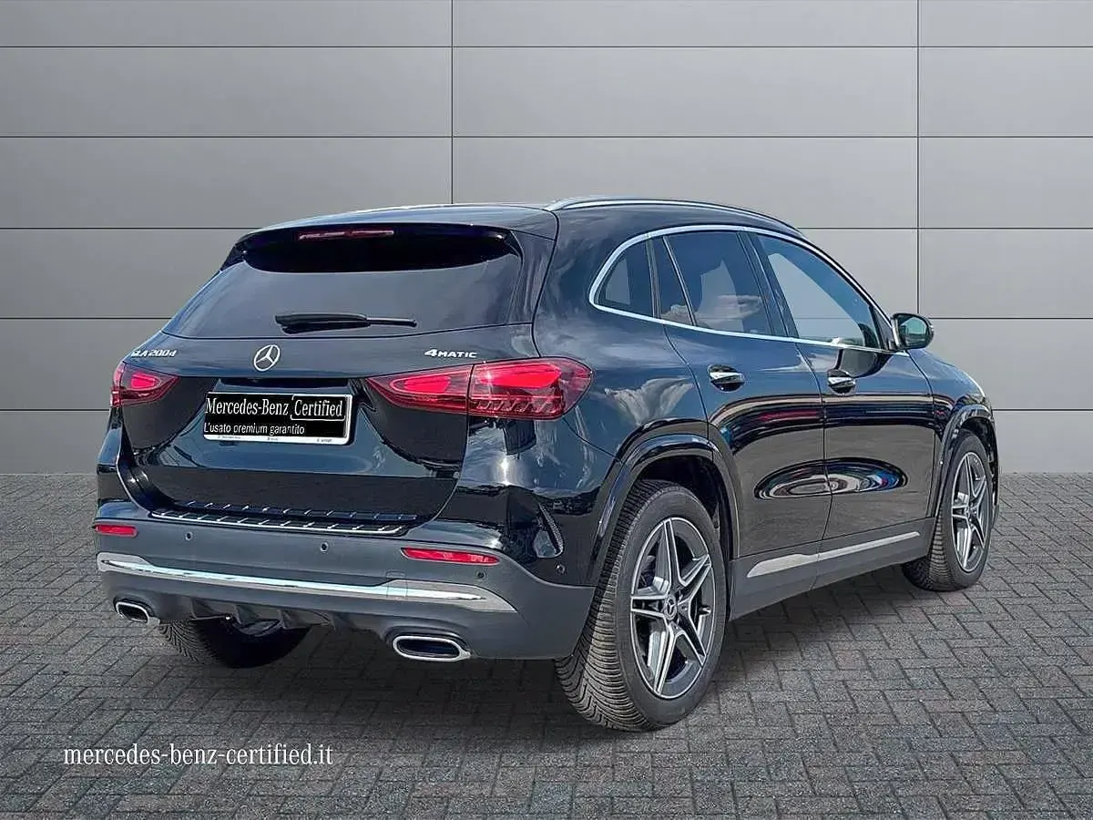 Usata Mercedes GLA200 Advanced Plus 150 CV (110 kW) 2024 Nero SUV