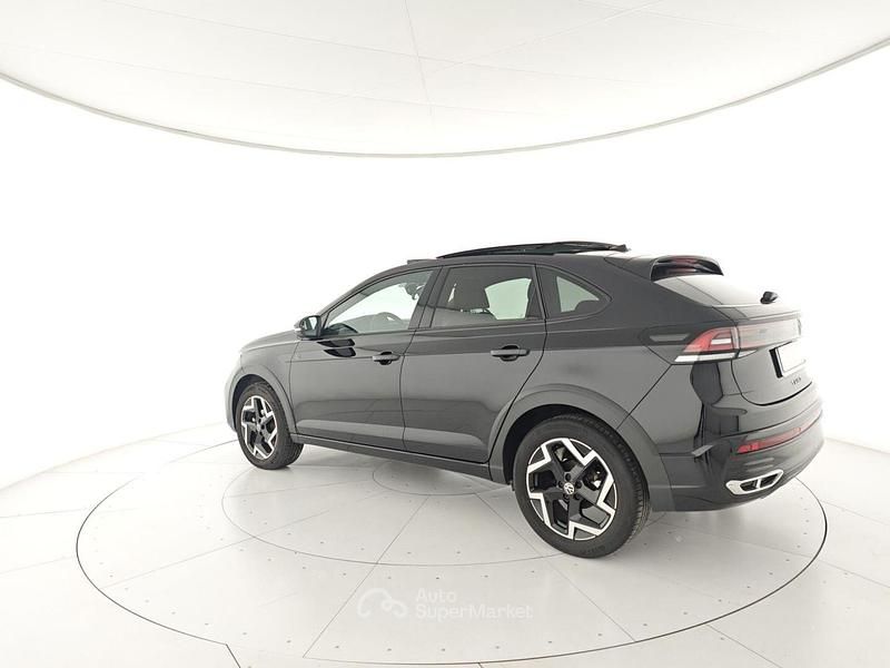 Usata VW Taigo R-line 116 CV (85 kW) 2025 Nero SUV