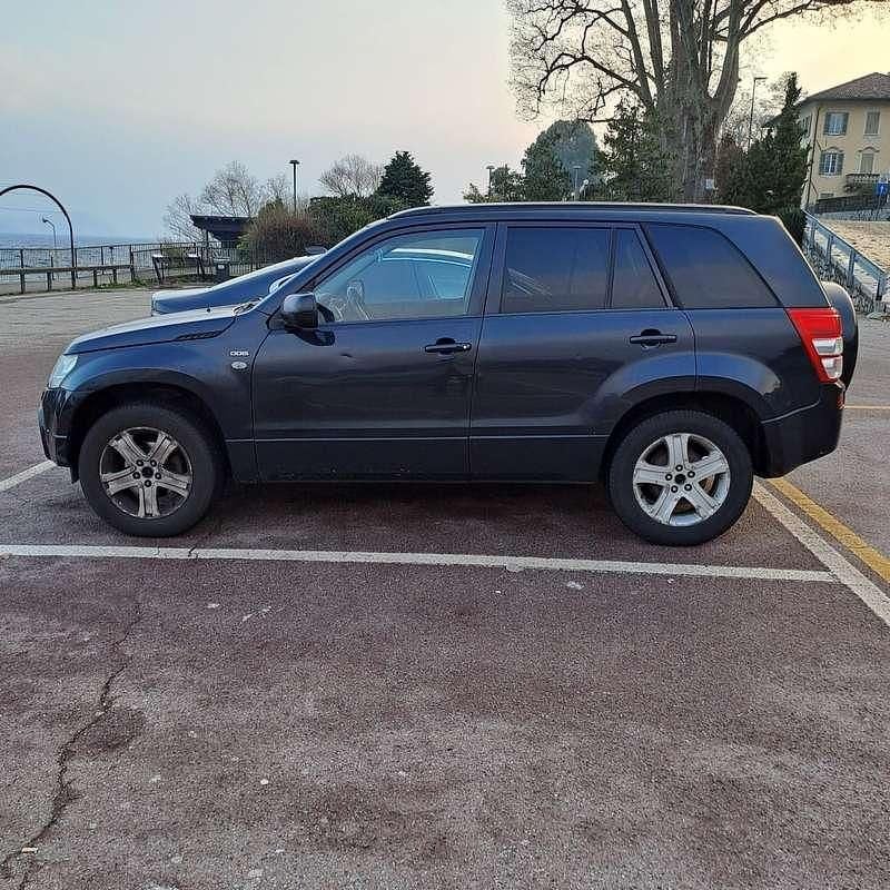 Usata 2008 Suzuki Grand Vitara SUV | 3450 € (Ottimo prezzo) - Immagine 1/4