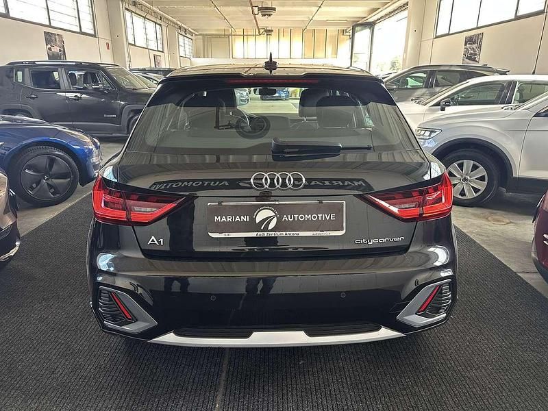 Usata Audi A1 Admired 110 CV (80 kW) 2021 Nero SUV