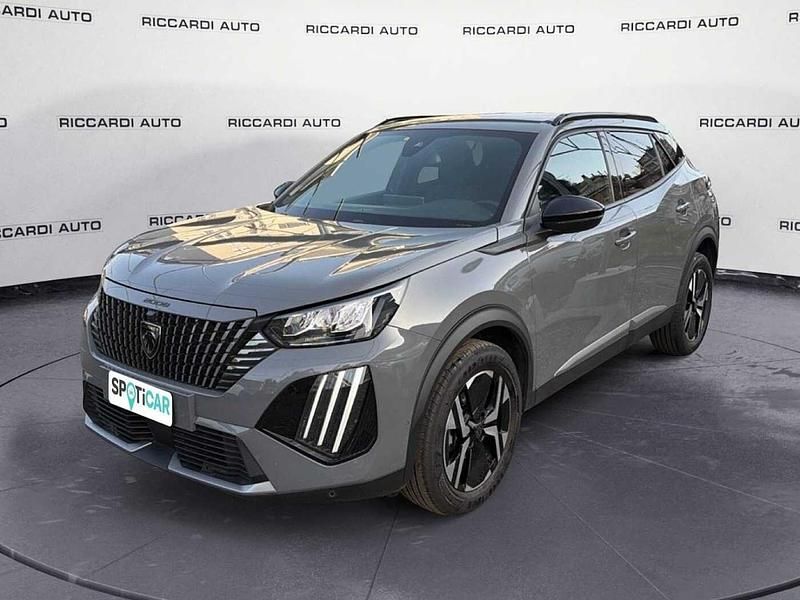 Usata Peugeot 2008 Active 102 CV (75 kW) 2024 Grigio SUV