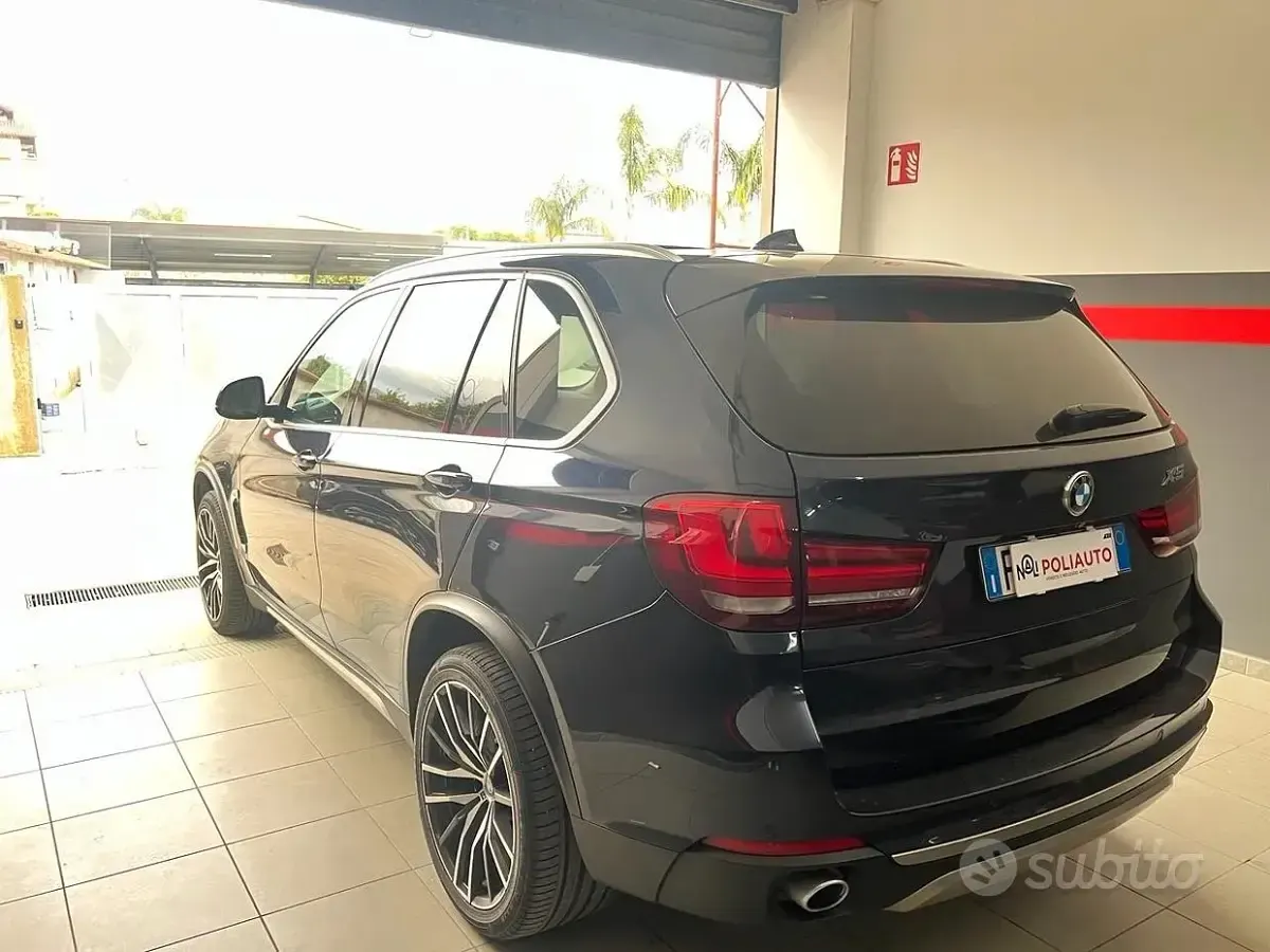 Usata BMW X5 258 CV (189 kW) 2015 Bluazzurro SUV