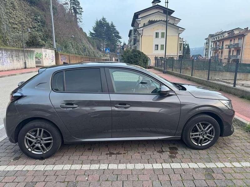 Usata Peugeot 208 Active 75 CV (55 kW) 2021 Grigio Utilitaria