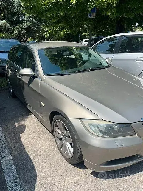 Usata BMW 325 M Sport 197 CV (144 kW) 2008 Grigio Station wagon