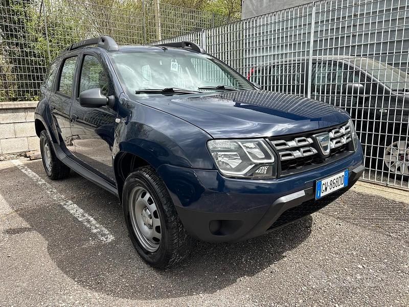 Usata Dacia Duster 104 CV (76 kW) 2014 Blu SUV