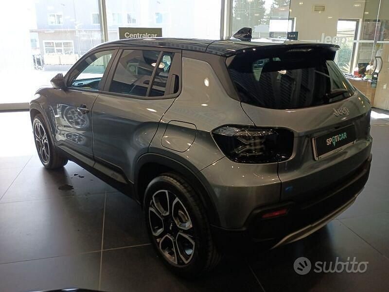 Usata Jeep Avenger Summit 2024 Grigio SUV
