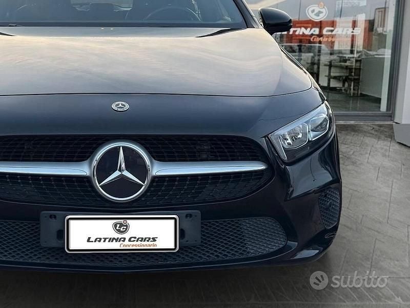 Usata Mercedes A180 Business 116 CV (85 kW) 2021 Nero Berlina