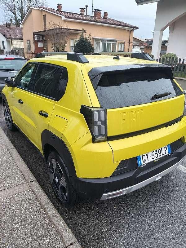 Usata Fiat Grande Panda La Prima 52 kW (72 CV) 2025 Utilitaria