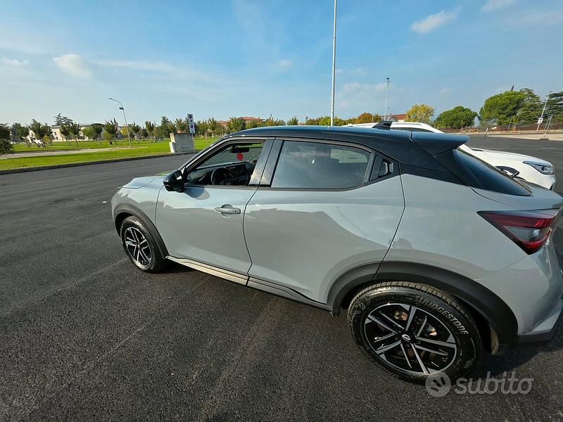Usata Nissan Juke N-Connecta 114 CV (83 kW) 2024 Grigio SUV