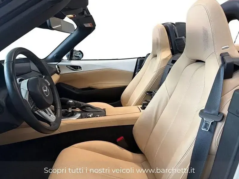 Begagnad Mazda MX5 Kazari 132 HK (97 kW) 2024 Vit Cab