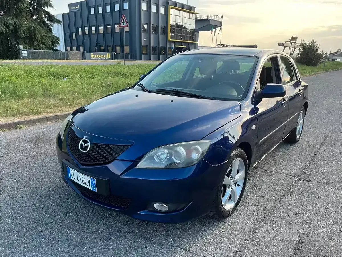 Usata Mazda 3 105 CV (77 kW) 2003 Berlina
