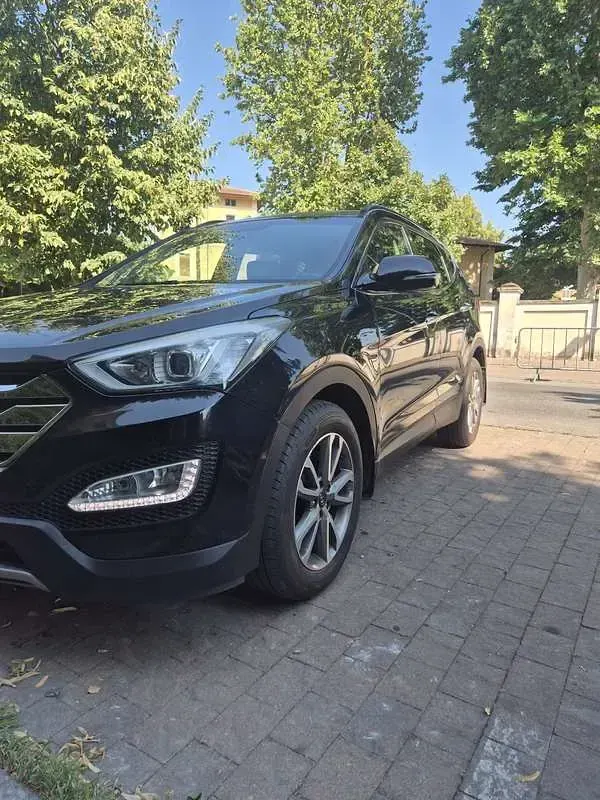 Usata Hyundai Santa Fe Comfort 197 CV (144 kW) 2014 Nero SUV