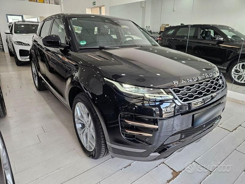Usata Land Rover Range Rover evoque SE Dynamic 163 CV (119 kW) 2023 Santorini black SUV