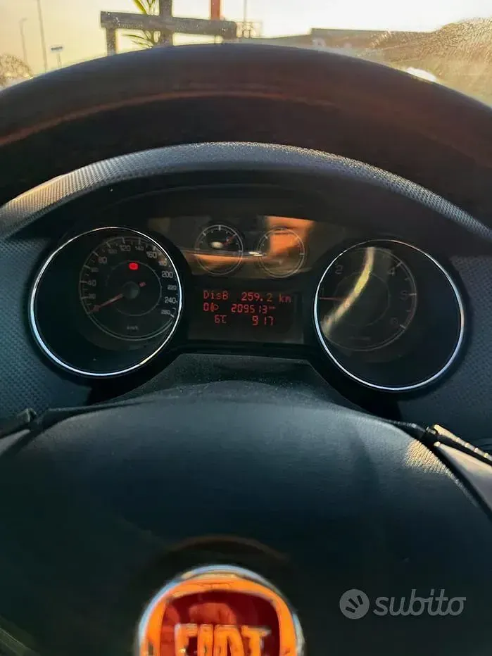 Usata Fiat Bravo 120 CV (88 kW) 2012 Grigio Utilitaria