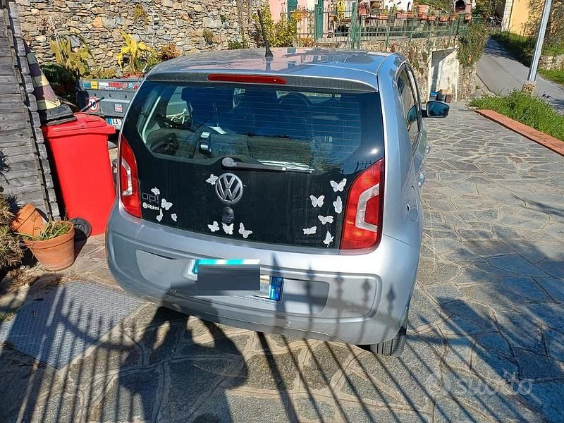 Usata VW up! Move 60 CV (44 kW) 2014 Grigio Utilitaria