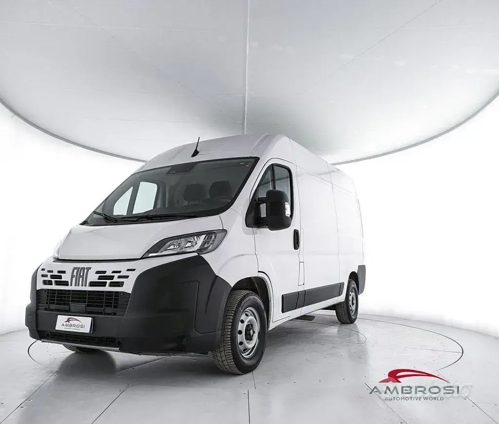 Usata Fiat Ducato 140 CV (102 kW) 2024 Furgone