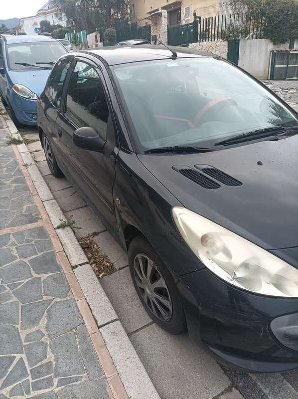 Usata Peugeot 206 60 CV (44 kW) 2010 Berlina