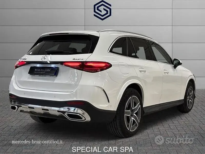 Usata Mercedes GLC220 AMG line 197 CV (144 kW) 2024 Bianco SUV