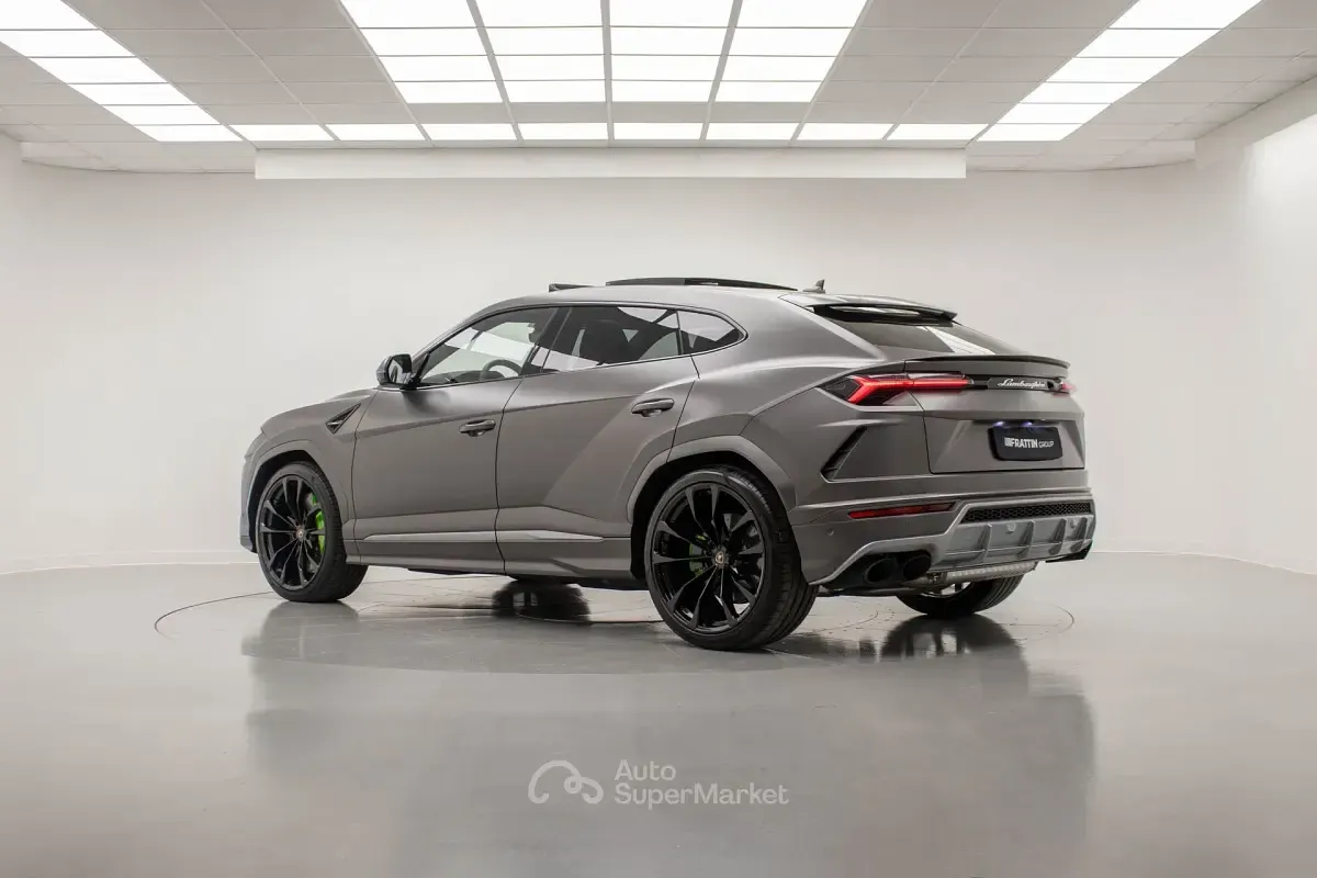 Usata Lamborghini Urus 650 CV (478 kW) 2021 Gray SUV