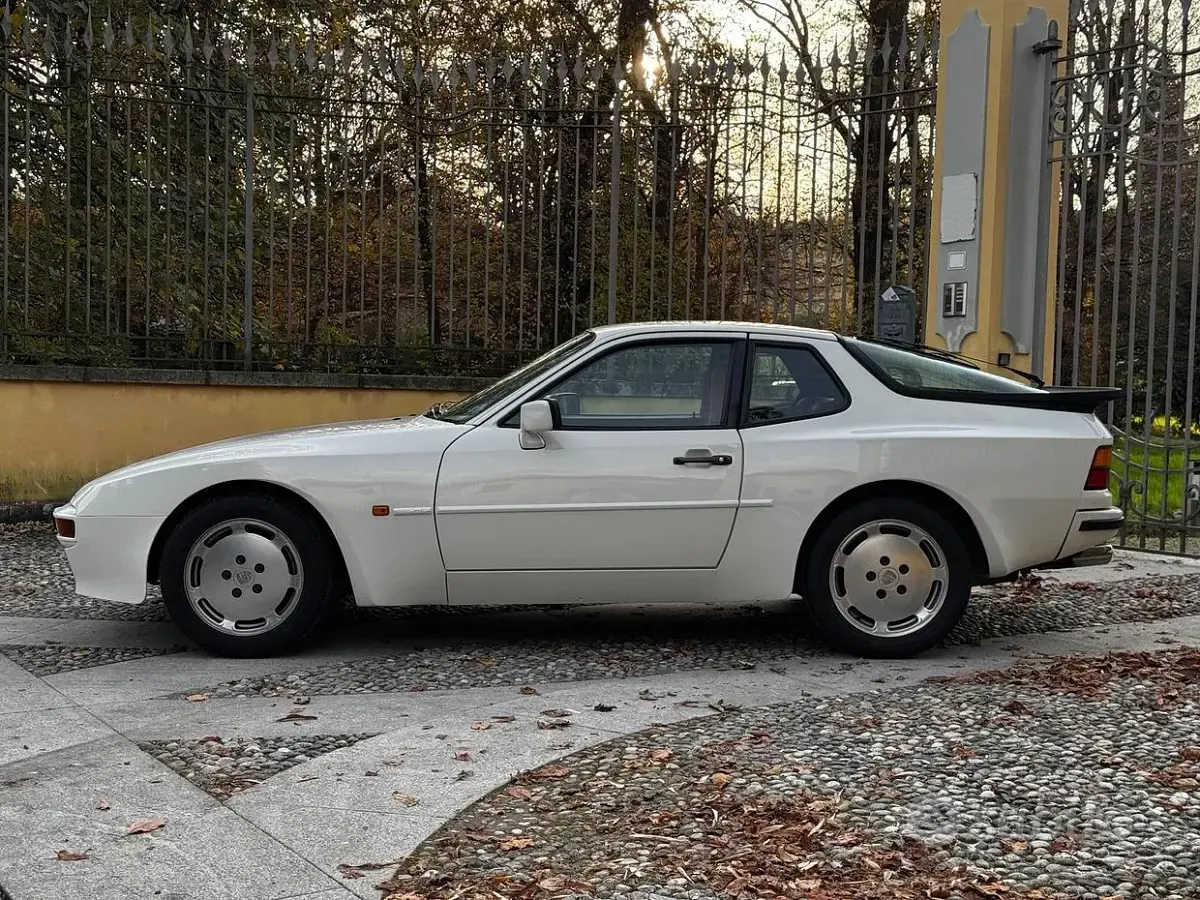 Usata Porsche 944 S 190 CV (139 kW) 1988 Coupé