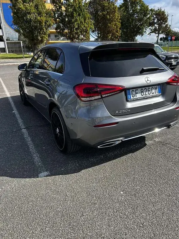Usata Mercedes A250 218 CV (160 kW) 2021 Berlina