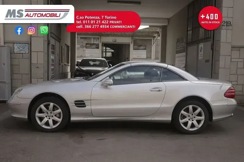 Usata Mercedes SL500 306 CV (225 kW) 2002 Argento Cabrio