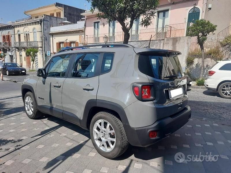 Usata Jeep Renegade Limited 131 CV (96 kW) 2022 Grigio SUV