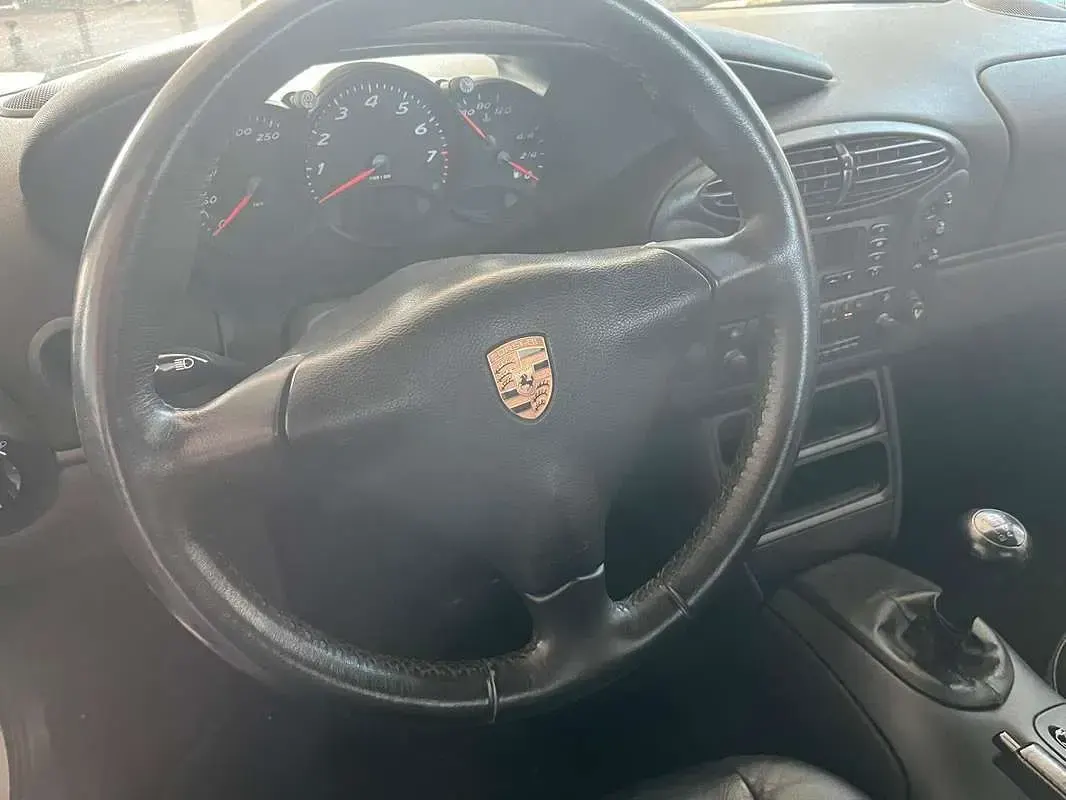 Usata Porsche Boxster 204 CV (150 kW) 1999 Cabrio