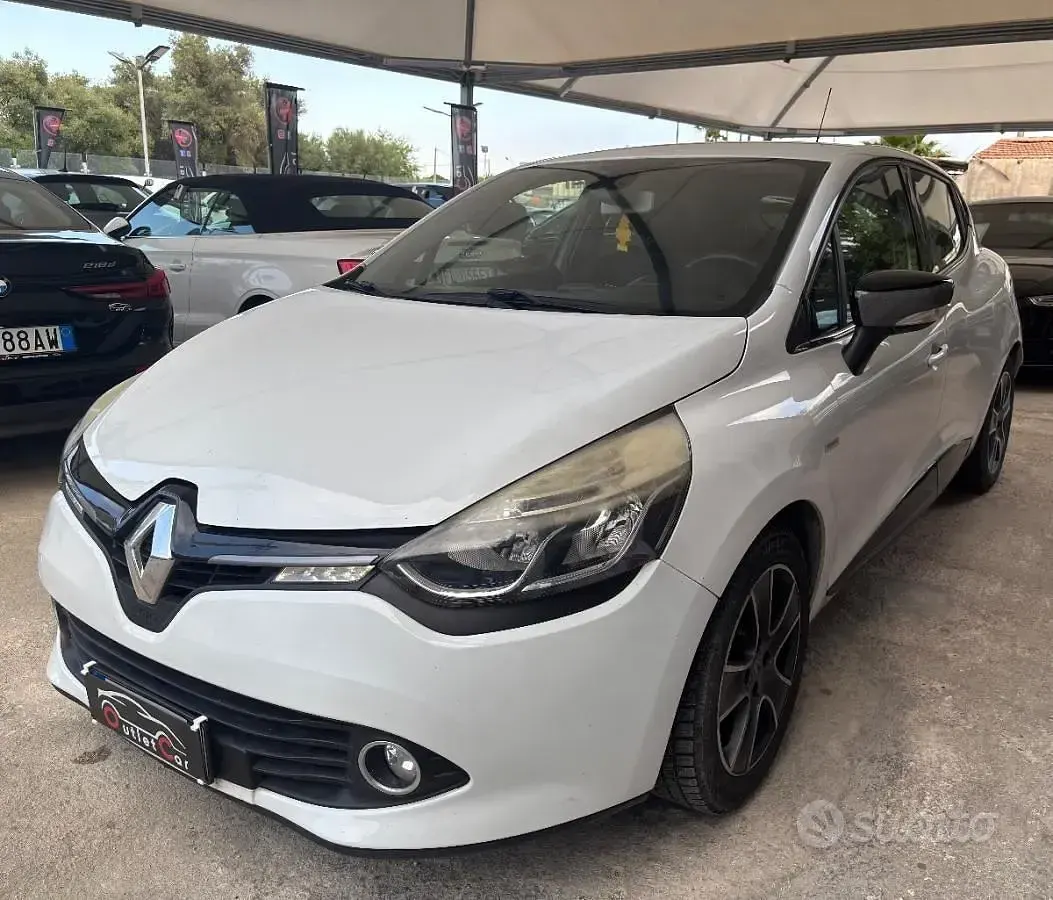 Usata Renault Clio IV 75 CV (55 kW) 2015 Bianco Berlina