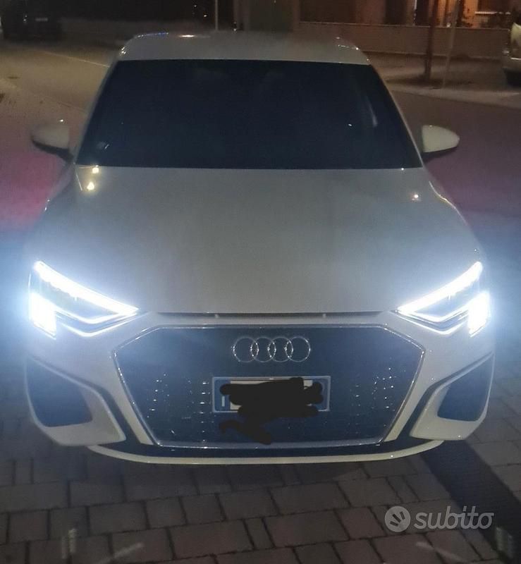 Usata Audi A3 S-Line 150 CV (110 kW) 2024 Bianco Berlina