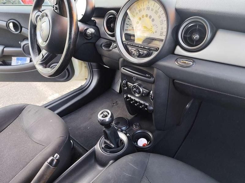 Usata 2011 Mini ONE Due volumi | 5000 € (Buon prezzo) - Immagine 1/4