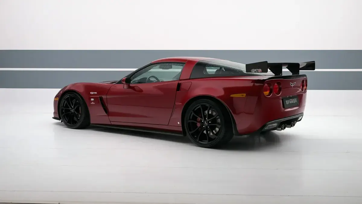 Usata Corvette Z06 513 CV (377 kW) 2010 Crystal red metallic Coupé
