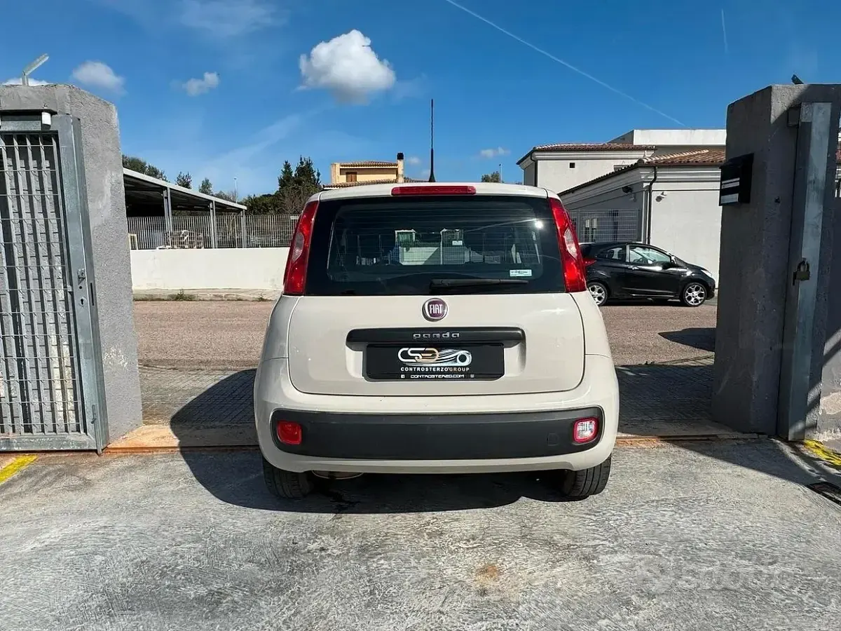 Usata Fiat Panda 75 CV (55 kW) 2015 Bianco Utilitaria