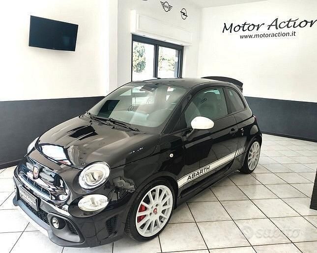 Nero Usata 2021 Abarth 695 Esseesse Due volumi | 20.800 € (Buon prezzo) - Immagine 1/4