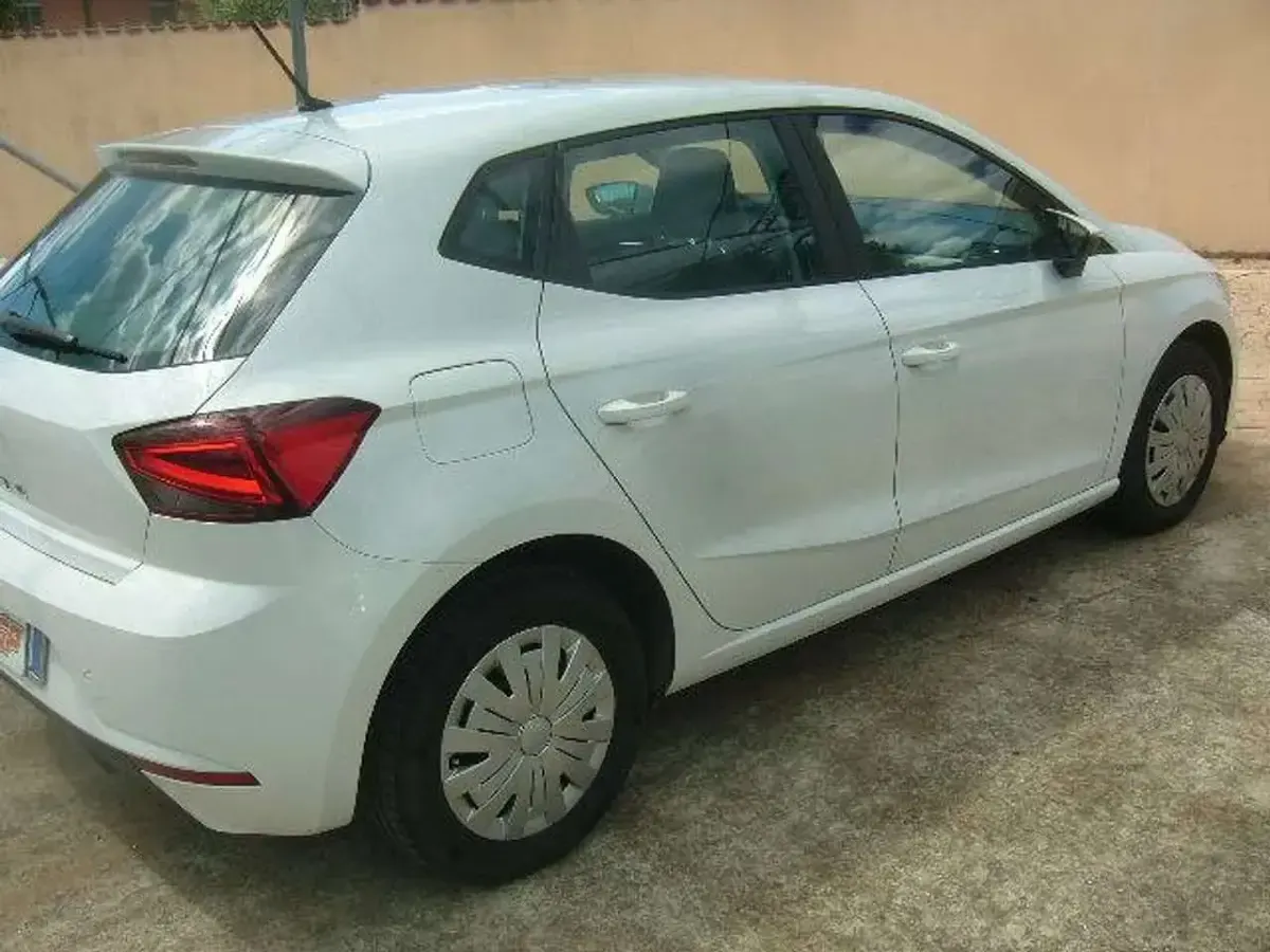 Usata Seat Ibiza Style 80 CV (58 kW) 2018 Bianco Utilitaria