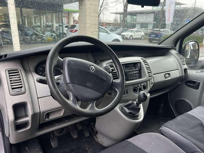 Usata Renault Trafic 114 CV (83 kW) 2008 Monovolume