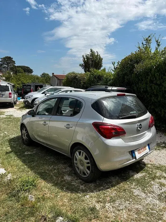 Usata Opel Corsa 69 CV (50 kW) 2017 Grigio Utilitaria