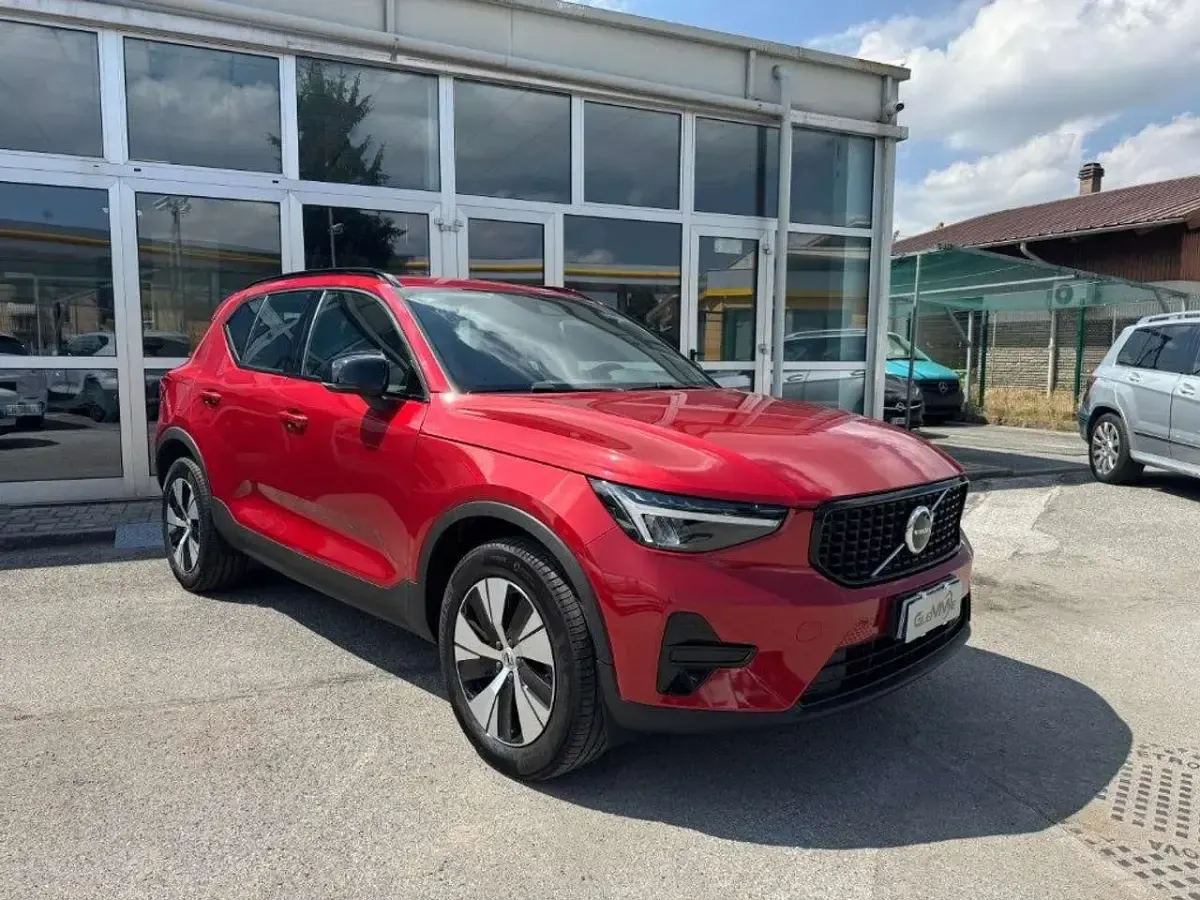 Usata Volvo XC40 Plus 129 CV (94 kW) 2023 Bordeaux SUV