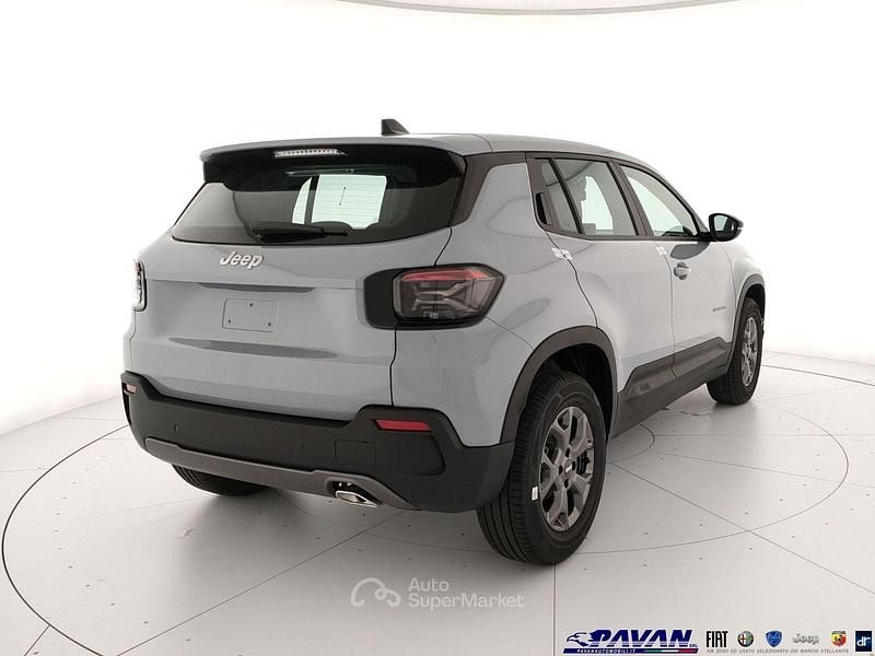 Nuova Jeep Avenger Altitude 109 CV (80 kW) 2025 Grigio SUV