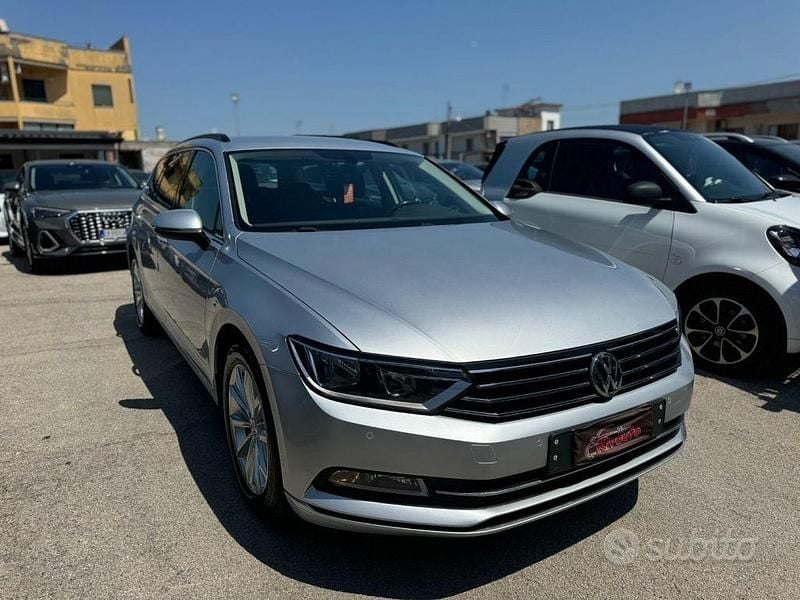 Usata VW Passat Executive 150 CV (110 kW) 2018 Grigio Station wagon